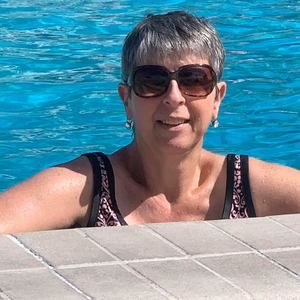 Meet your Posher, Lori